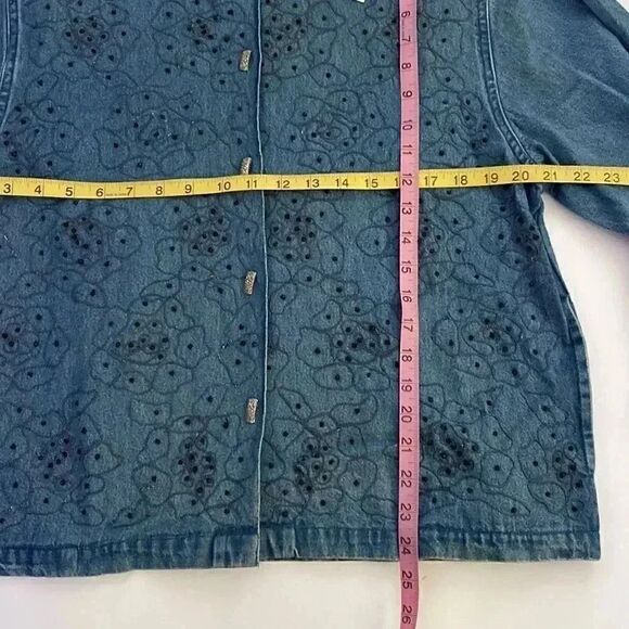 NWT Tantrums Button Down  - Picture 5 of 8